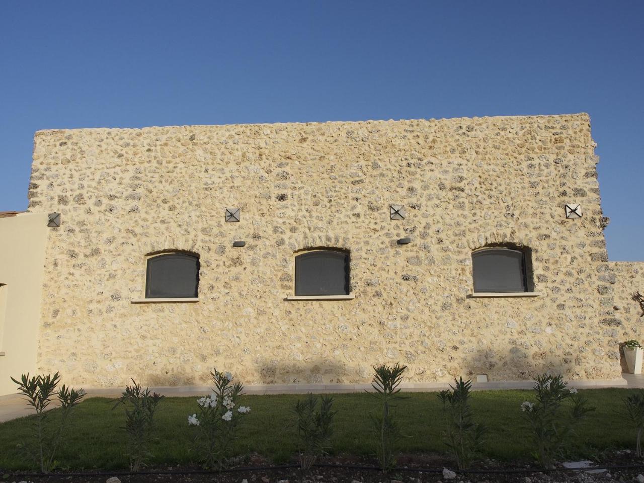 La Foresteria Di Golden Grapes Naro Exterior photo